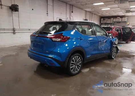2023 Nissan Kicks Sv Xtronic Cvt z USA, uszkodzony, nr VIN 3N1CP5CV8PL574925